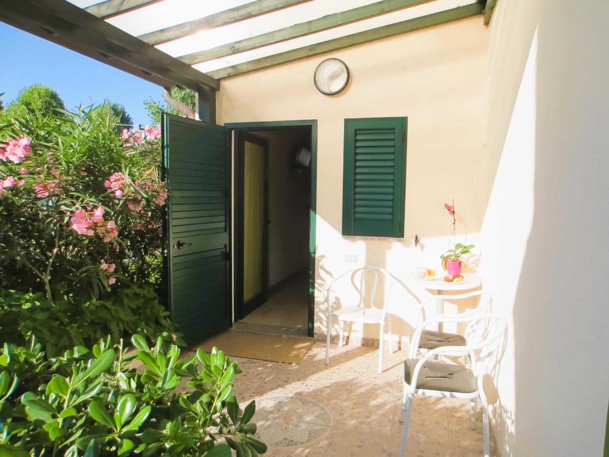 Hotel Etna - Nuova Gestione Romagnola All-Inclusive Spiaggia Parcheggio Riccione Exterior foto