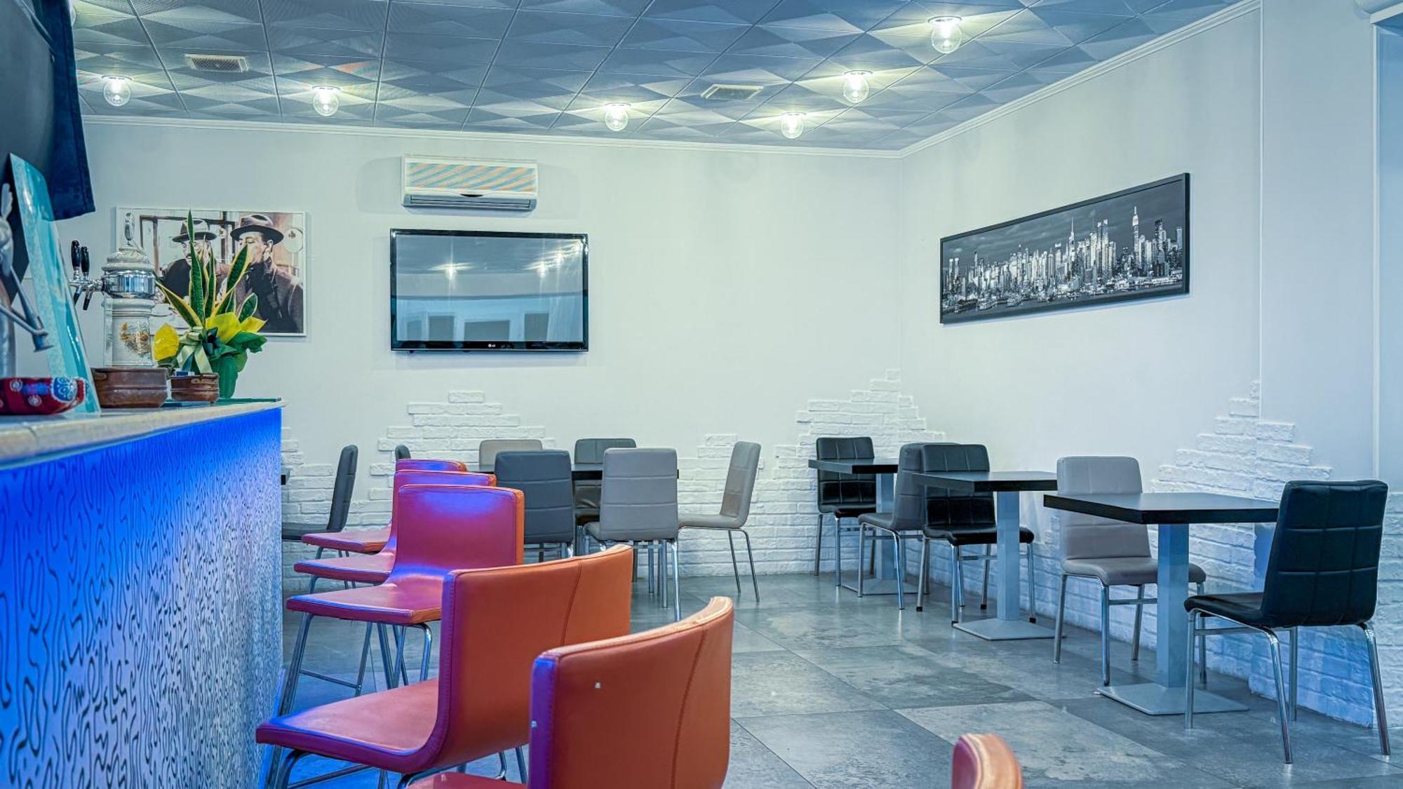 Hotel Etna - Nuova Gestione Romagnola All-Inclusive Spiaggia Parcheggio Riccione Exterior foto